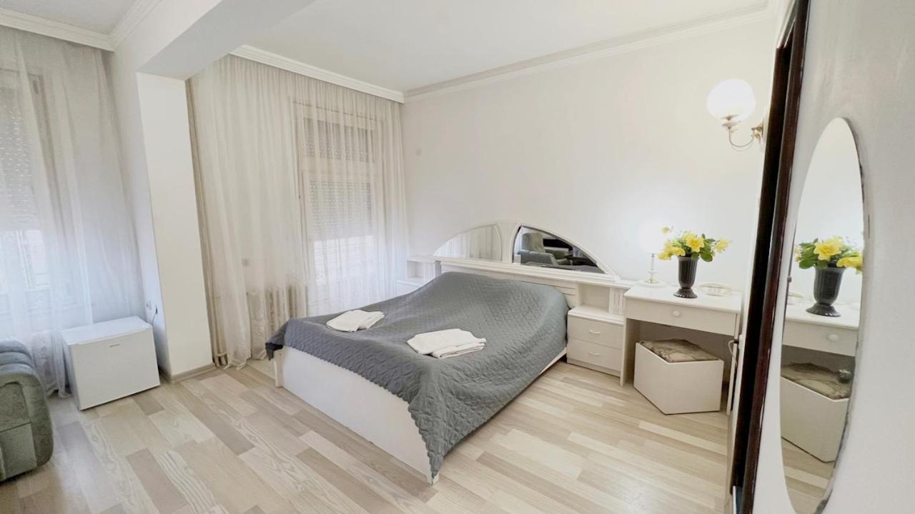 Hotel Splendid Ruse Extérieur photo