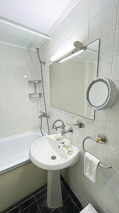 Hotel Splendid Ruse Extérieur photo